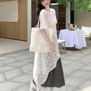 Elegant High-End Lace Short Sleeve Two-Piece Set with Long Skirt for Women - Trendy Summer Outfit, Stylish and Popular Fashion Choice