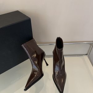 Elegant High-Heeled Pointed Toe Plush White Short Boots for Women - French Slim Style for Autumn Winter 2024