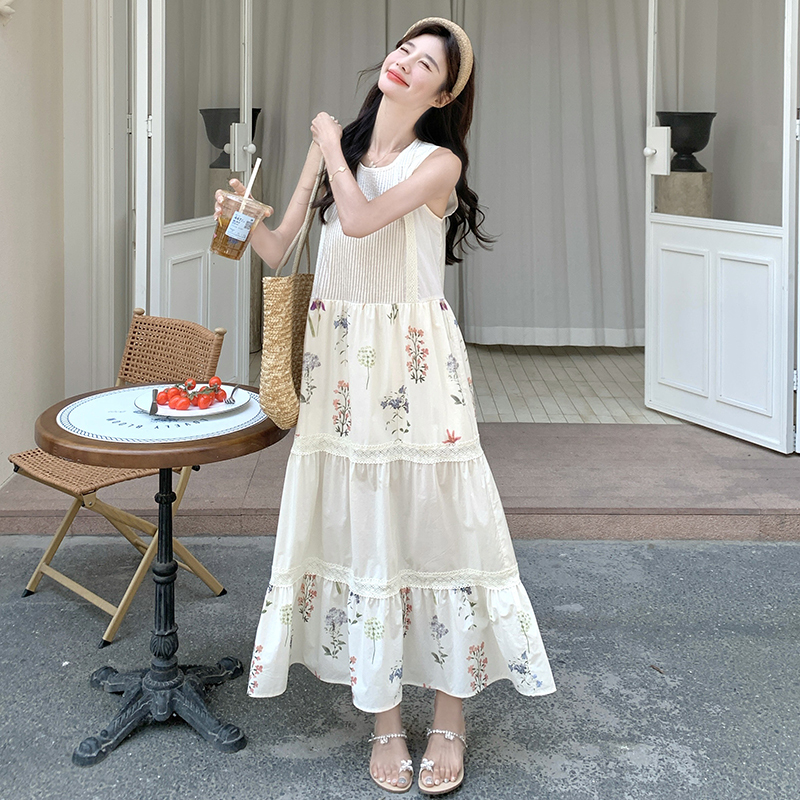 Elegant Off-White Sleeveless Maxi Dress for Women - Relaxed Fit Summer 2025 Tank Dress with Unique Style and Beautiful Design