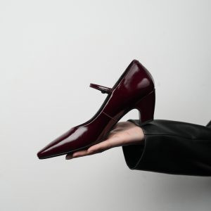 Elegant Woolen Mary Jane Shoes for Women - Chunky Mid-Heel, Square Toe, Shallow Mouth, Literary Style for Commuting