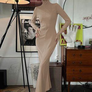 European and American Style Long Sleeve Dress with Invisible Zipper, Shoulder Pads, High Waist, Slim Fit, Knee-Length - Chic Women's Fashion