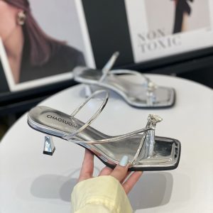 Fairy Style Flip-Flops for Women, Summer 2025, Square Toe Thin Heel Sandals, Trendy Niche Design for Skirts