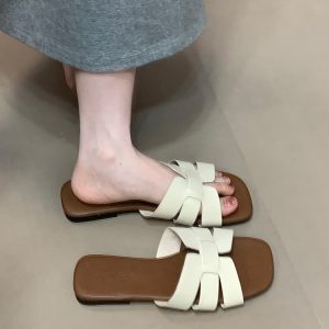 Flat Beach Sandals for Women - French Style One-Strap Slippers for Summer 2025, Casual Outdoor Wear, Commuting Footwear