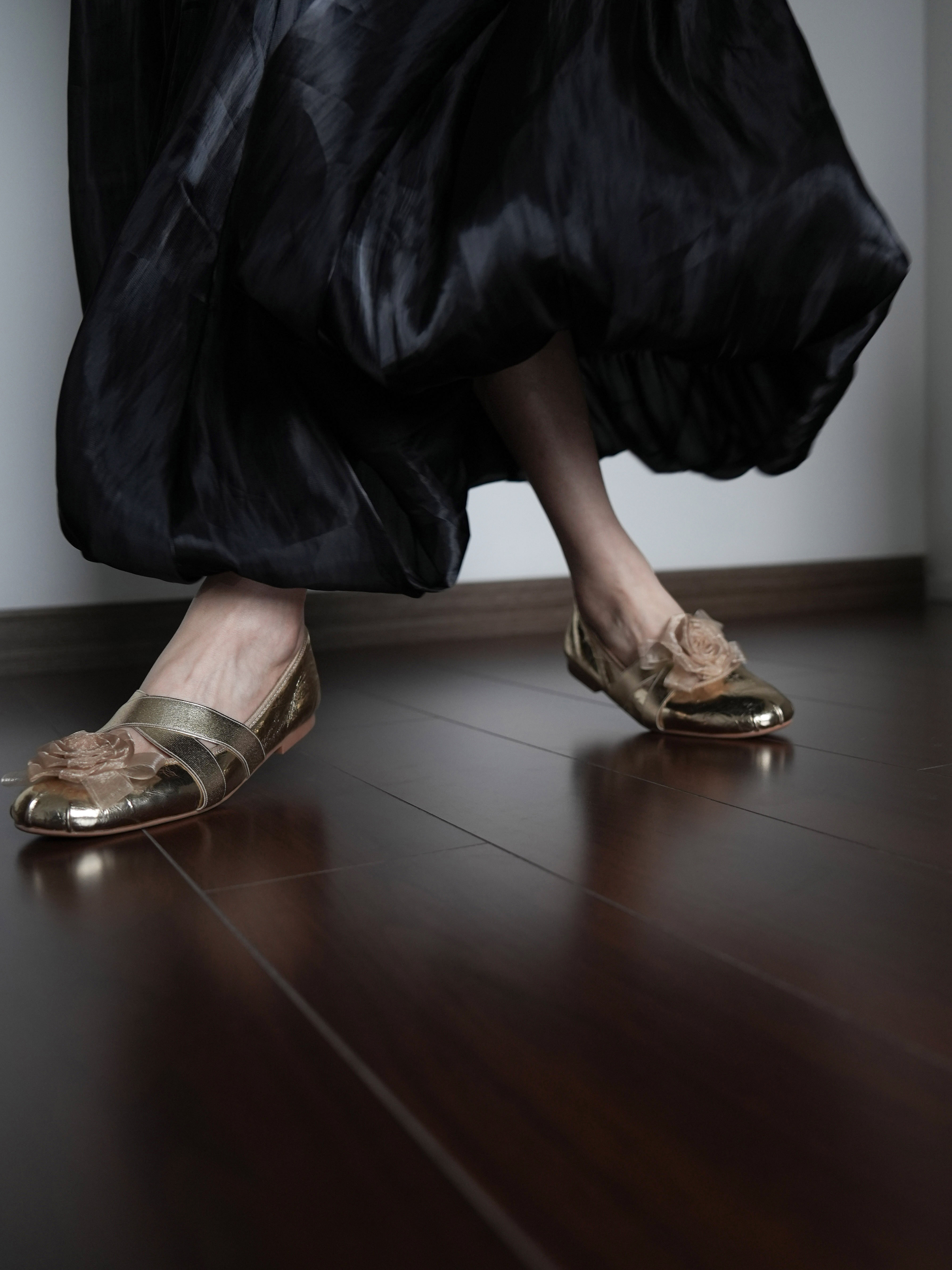 Floral Ballet Flats for Women - Soft Sole, Shallow Mouth Design, Golden All-Season Shoes, Spring Style, Elegant Footwear