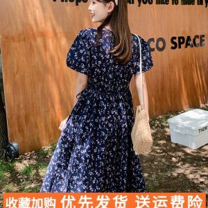 Floral Bubble Sleeve Dress for Women - Summer 2025 High-End Slimming Design, Unique 90s Inspired Tea Break Style