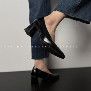 French Retro Small Square Toe Shallow Mouth High Heels - Versatile Office Commuting Shoes for a Chic Y2K Look