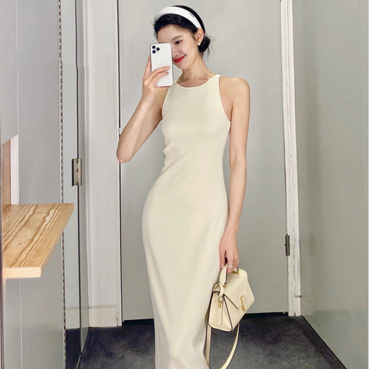 French-Style High-End Mid-Length Sleeveless Knitted Vest Dress for Women - Versatile Slim-Fit Layering for Autumn and Winter