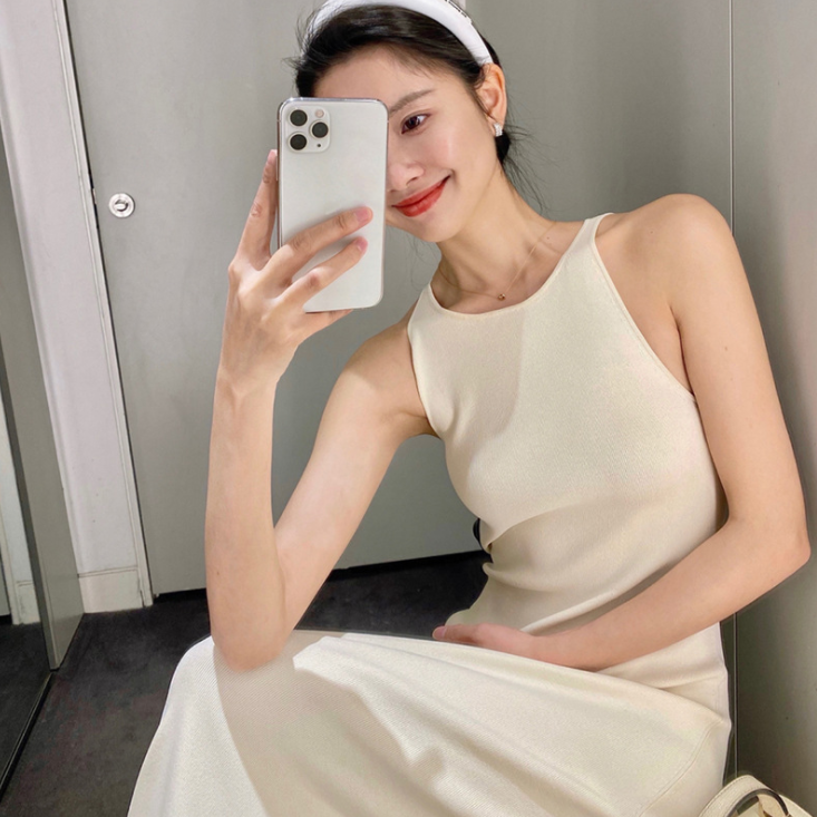 French-Style High-End Mid-Length Sleeveless Knitted Vest Dress for Women - Versatile Slim-Fit Layering for Autumn and Winter