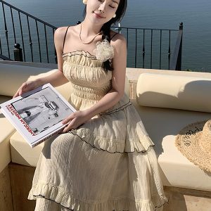 French-Style Lace-Trimmed Camisole Top & Long Skirt Two-Piece Set for Women - Seaside Vacation Fashion