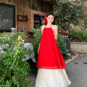 French-Style Red Halter Lace Mesh Skirt Two-Piece Set - Sweet and Spicy Vacation Outfit for Women
