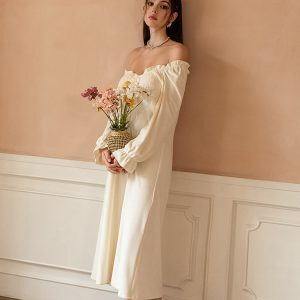French-Style Women's Long Sleeve Nightgown, Sexy Court-Style Flannel Loungewear for Autumn and Winter, Princess-Inspired Design