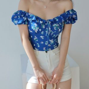 French Vintage Blue Floral Shirt with Square Collar and Puff Sleeves - Loose Slim Fit Short Sleeve Top for a Chic 90s Look