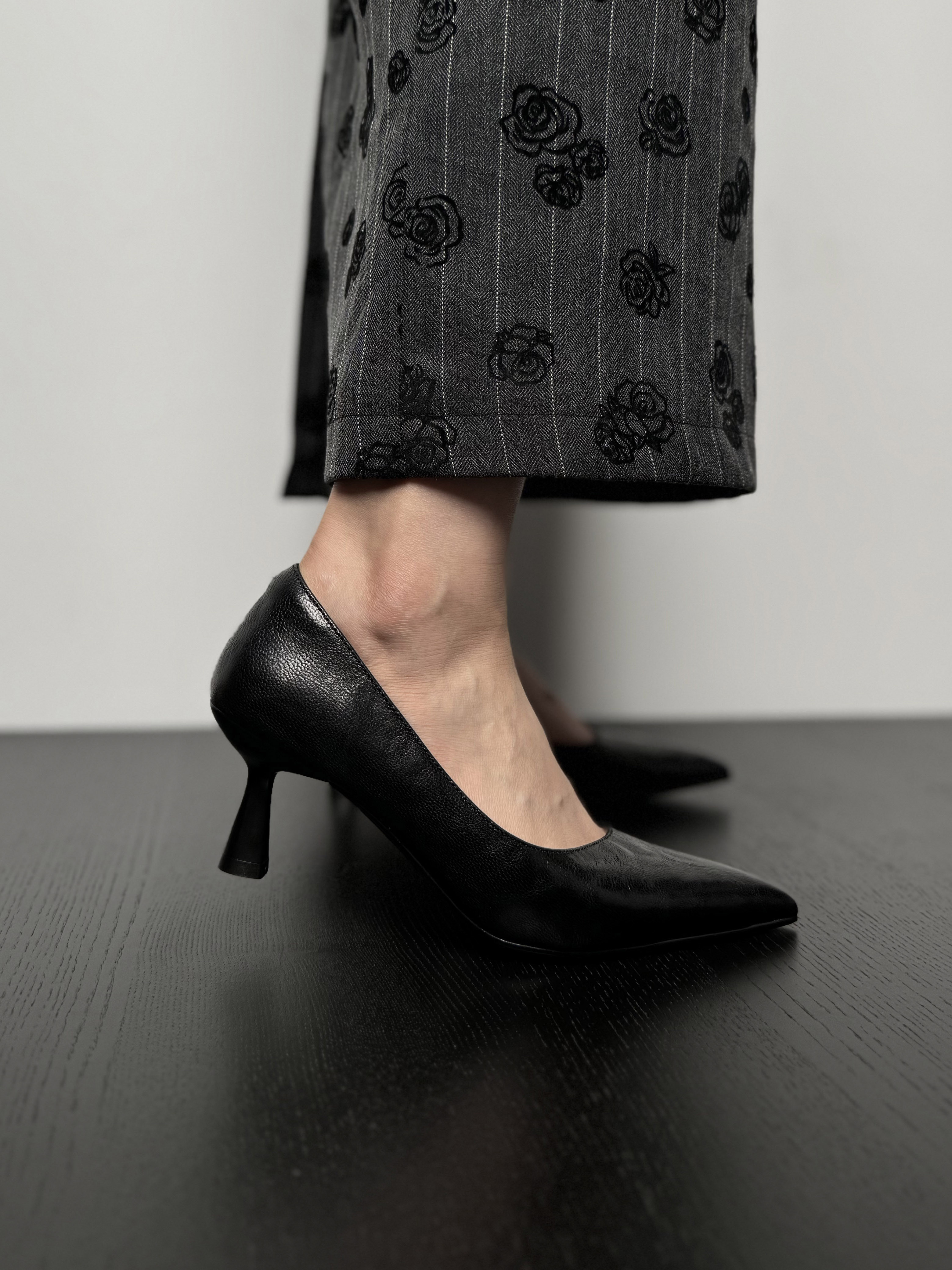 French Vintage Pointed Toe Stiletto High Heels - Elegant Minimalist Women's Loafers for Comfort and Style