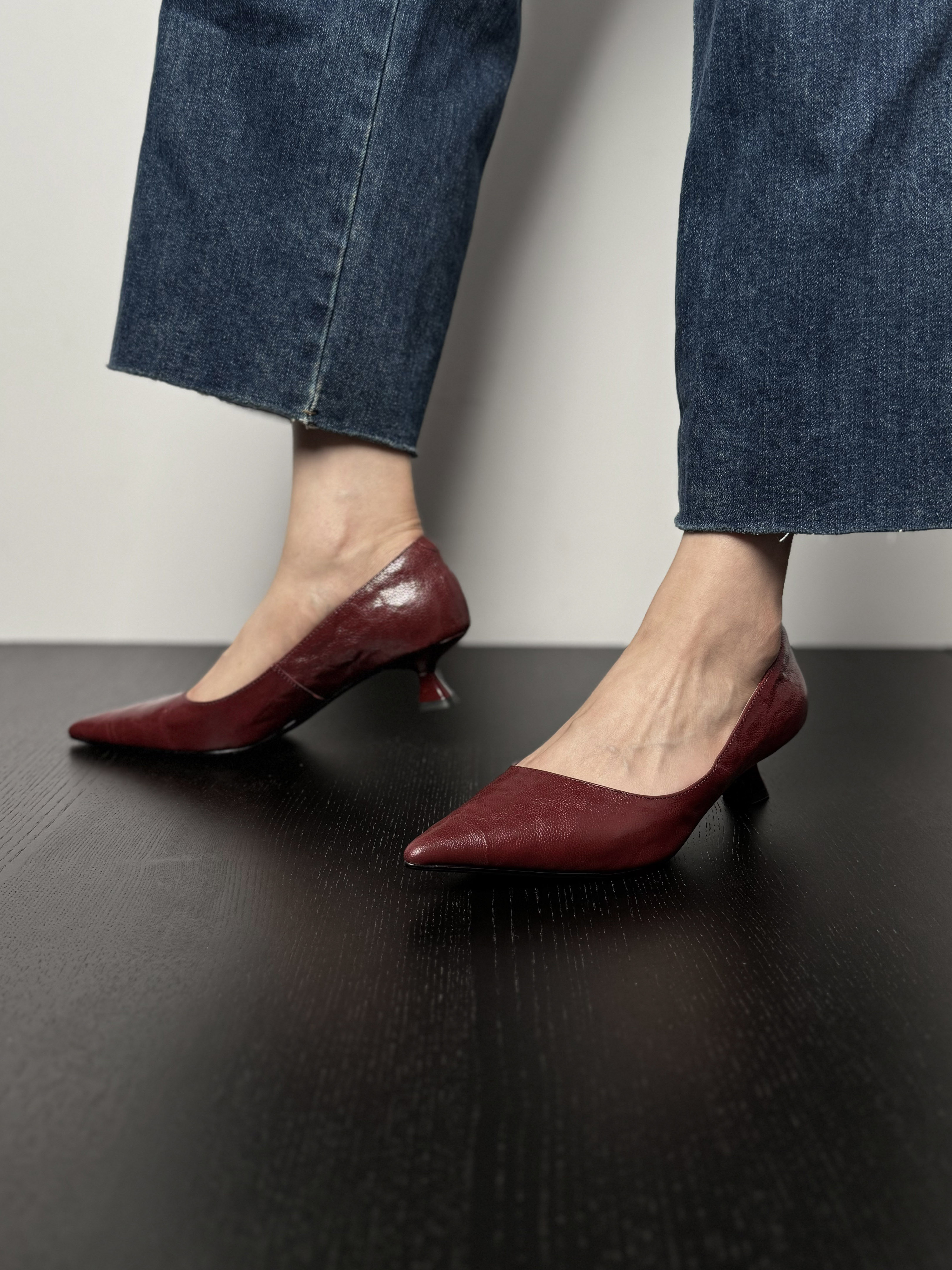 French Vintage Pointed Toe Stiletto High Heels - Elegant Minimalist Women's Loafers for Comfort and Style