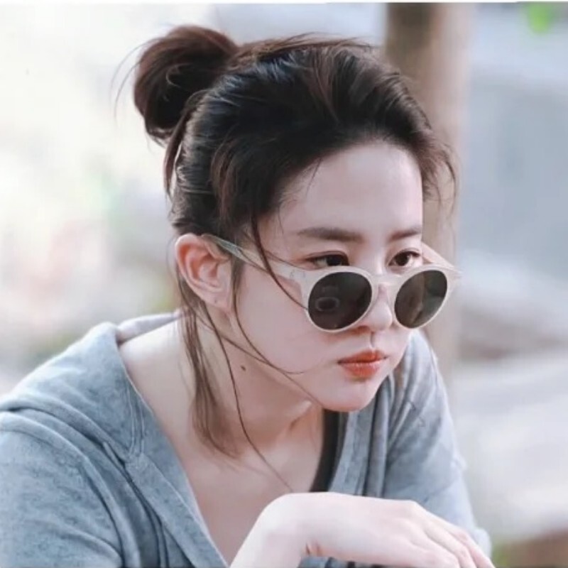Frosted White Round Sunglasses for Women - Korean Style, Small Face Fit, Travel-Friendly Design