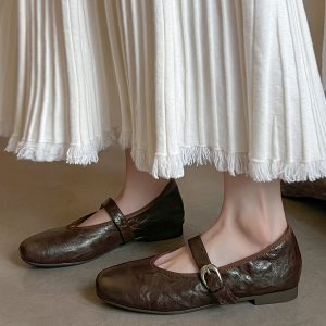Girl's French Hepburn Style Mary Jane Leather Shoes, Soft Round Toe Flats for Women, Perfect for Skirts and Casual Outfits