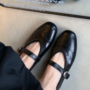 Girl's French Hepburn Style Mary Jane Leather Shoes, Soft Round Toe Flats for Women, Perfect for Skirts and Casual Outfits