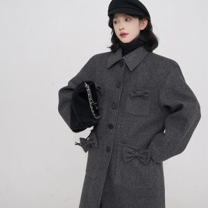 Gray Bow Tie Padded Thick Woolen Coat for Women - High-End Loose Design, Korean Style, Perfect for Autumn and Winter Fashion