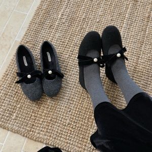 Gray High-Heeled Mary Jane Shoes with French Bow - Elegant Fluffy Footwear for Autumn/Winter, Perfect for Skirts and Evening Wear