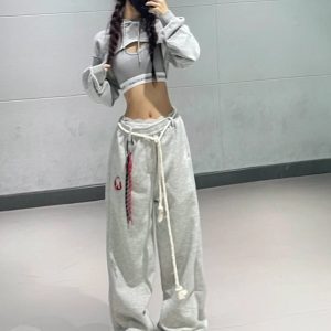Gray Hooded Sweatshirt and Sports Bra Set with Loose Straight-Leg Sports Pants for Women's Jazz Dance, Activewear Ensemble