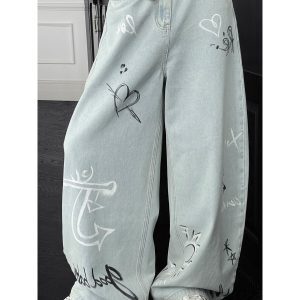 Hand-Painted Graffiti Design Loose Straight-Leg Jeans for Men - Trendy American High Street Style Summer Fashion