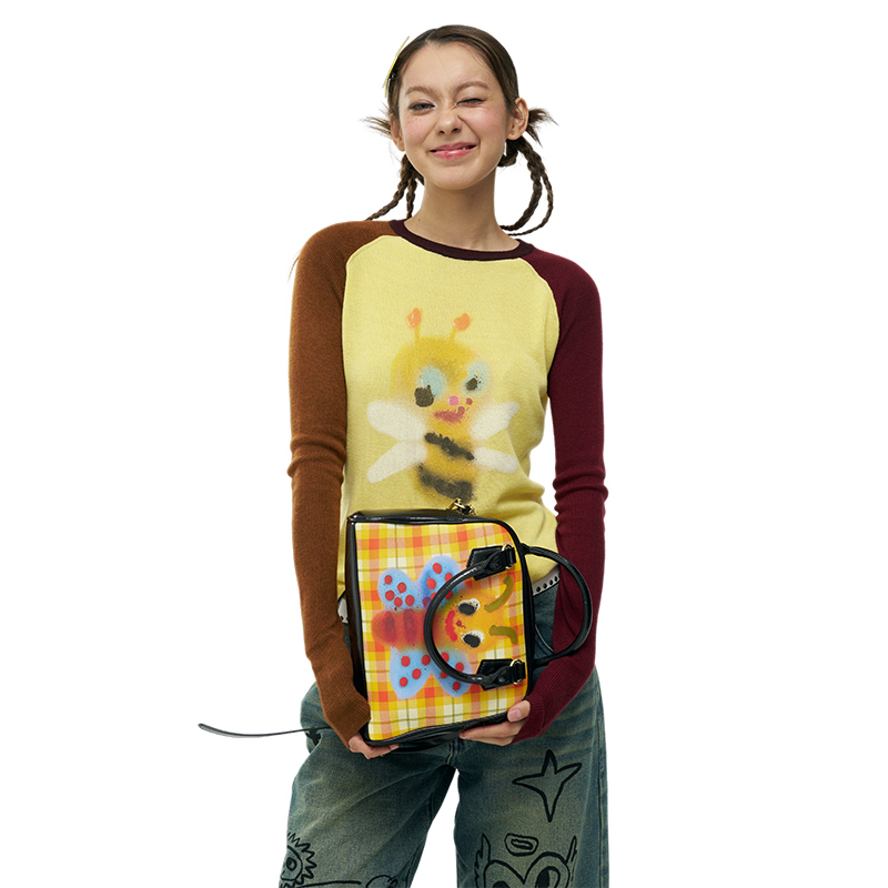 Hand-Painted Yellow Bee Raglan Sleeve Knit Sweater - Artist Design, Dopamine Style, Unique Fashion Statement
