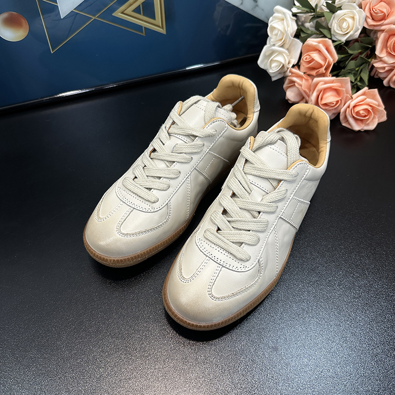 Handmade Vintage Distressed Genuine Leather Lace-Up Casual Sneakers for Women - Spring 2024 Flat Versatile Shoes