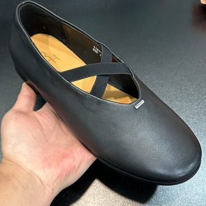 Handmade Vintage Genuine Leather Ballet Flats with Round Toe and Cross Straps, Soft Washed Sheepskin, Retro Comfort Shoes
