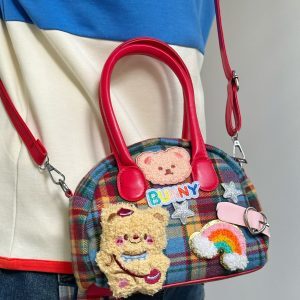Handmade Women's Bear Bag - Cute Y2K Retro Crossbody Shoulder Bag for Autumn and Winter Versatile Style
