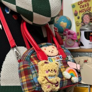 Handmade Women's Bear Bag - Cute Y2K Retro Crossbody Shoulder Bag for Autumn and Winter Versatile Style
