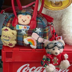 Handmade Women's Bear Bag - Cute Y2K Retro Crossbody Shoulder Bag for Autumn and Winter Versatile Style