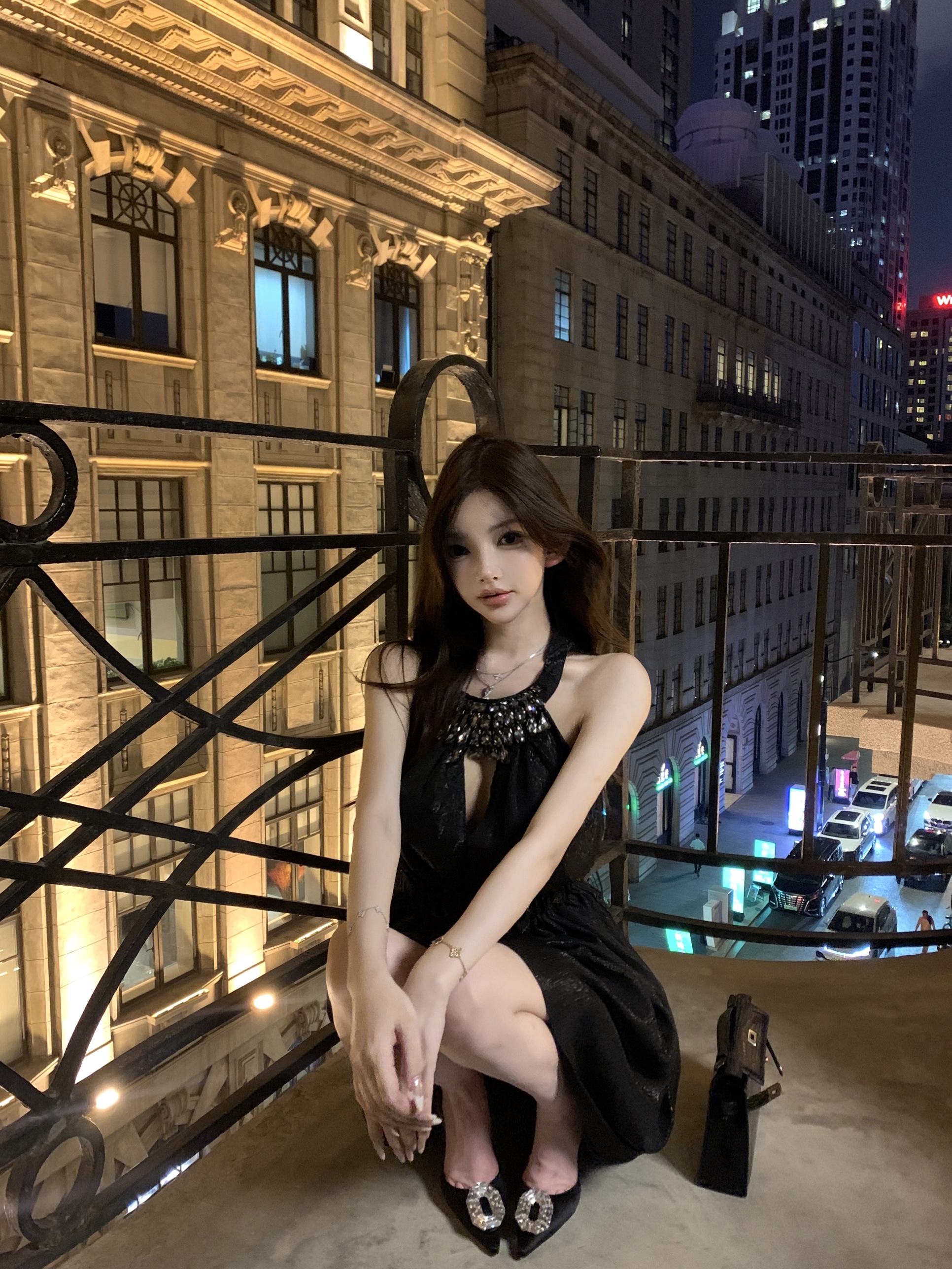 Heavy Embellished Diamond Necklace Collar Black Dress with Sparkling Neckline - Elegant Evening Wear, 90s Inspired Fashion
