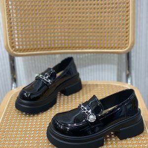 Height-Increasing 6cm Thick Sole Loafers for Women, Black Slip-On JK Leather Flats, British Style for Spring and Autumn