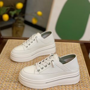 Height-Increasing White Sneakers for Women - Genuine Leather, Breathable Thick-Soled Casual Board Shoes, 6CM Platform for Petite Style