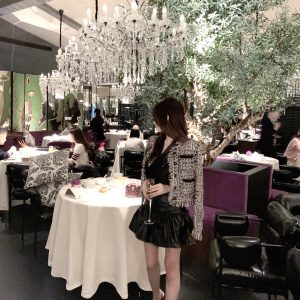 High Waist Patent Leather Shiny Umbrella Skirt in Qianjin Style - Super Fashionable Y2K Inspired Look