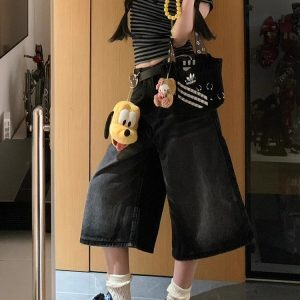 High-Waisted Black Denim Capri Shorts for Women - Retro Loose Wide-Leg Summer Fashion Trousers