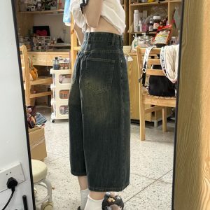 High-Waisted Vintage Washed Distressed Denim Capri Shorts for Women, Summer Loose Wide-Leg Slim Straight Mid-Length Pants
