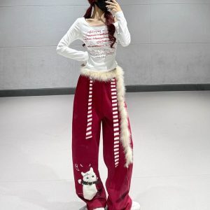 Jazz Dance Outfit for Girls: White Letter Short Top with Burgundy Cartoon Straight-Leg Sweatpants, Trendy Streetwear Look