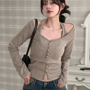 Khaki Basic Versatile Brushed Knit T-Shirt Two-Piece Set for Women, Slim-Fit Button-Up Cropped Top, Stylish Casual Everyday Wear