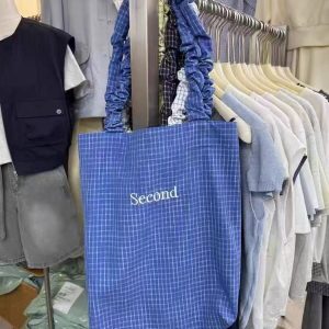 Korean Style Artistic Patterned Single-Shoulder Tote Bag, Large Capacity Canvas Underarm Bag for Women, Fashionable and Versatile