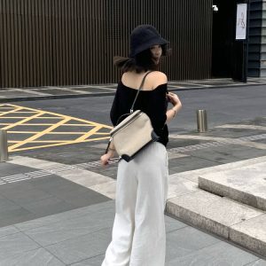 Korean-Style Asymmetrical Shoulder Short Sleeve Top for Women - High-End Knitted T-shirt, Trendy Y2K Fashion