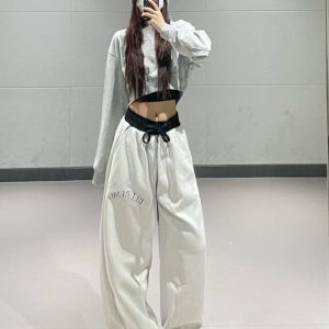 Korean Style Gray Short Sweatshirt and Double Waist Straight-Leg Sports Pants Set for Spring Summer Dance Outfit