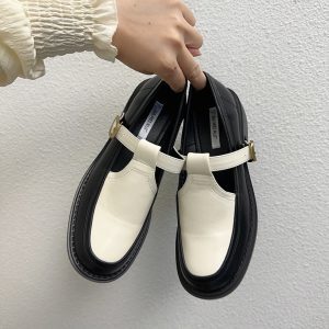 Korean Style High-End Black and White Thick-Soled Mary Jane Loafers for Fall 2023 - Versatile Heartfelt Texture Shoes