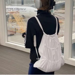 Korean-Style Lightweight Drawstring Backpack, Casual Wrinkled Bag, Versatile Large-Capacity Commuter Tote