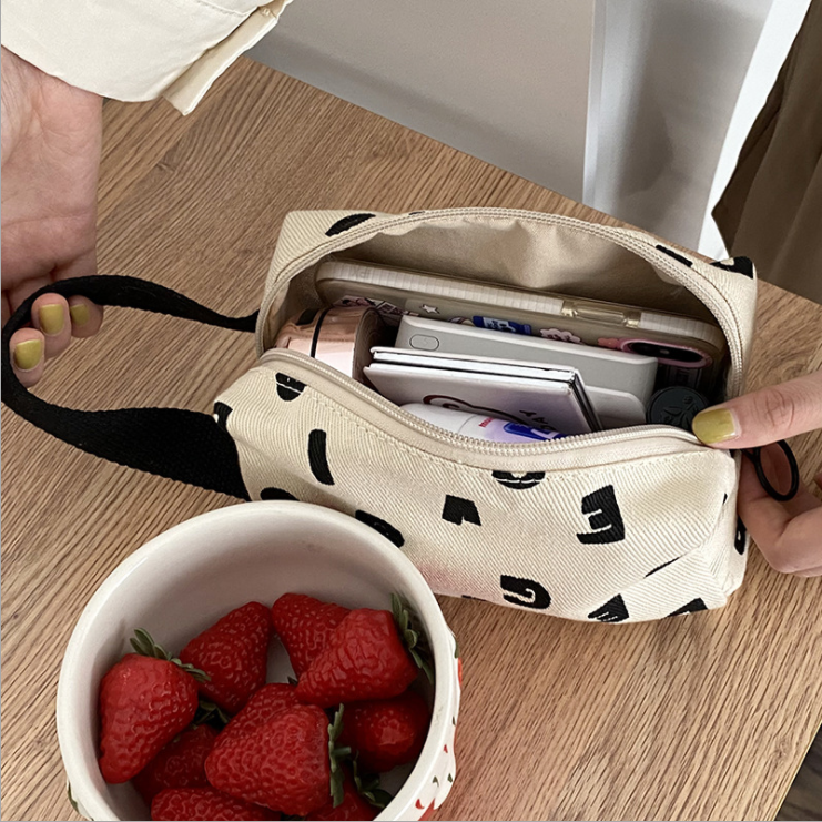 Korean Style Niche Design Letter Canvas Bag for Women, Versatile Small Clutch Makeup Bag, Trendy Tote for Everyday Use