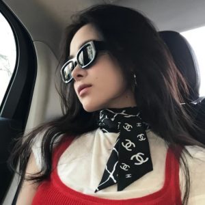 Korean-Style Retro Cat-Eye Black and White Color-Blocking Sunglasses for Women - Flattering Narrow Frame for Round Faces, Trendy Fashion Accessory