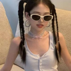 Korean-Style Retro Cat-Eye White Polarized Sunglasses for Women - Trendy High-End Cool Shades for Square and Round Faces