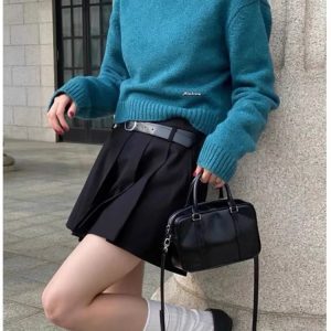 Korean-Style Retro College Tote Bag - Trendy High-Quality Boston Bag with Niche Design for Fashionable Looks