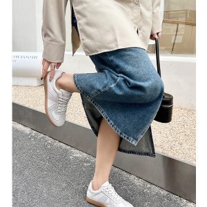 Korean Style Retro Lace-Up Training Shoes for Women, Large Size 41-43, Classic Casual White Sports Sneakers