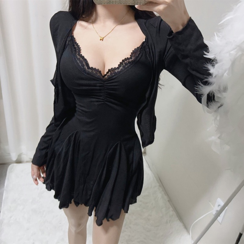 Korean Style Sexy Lace Spliced Spaghetti Strap Pleated Dress with Long Sleeve Cardigan Fashion Set